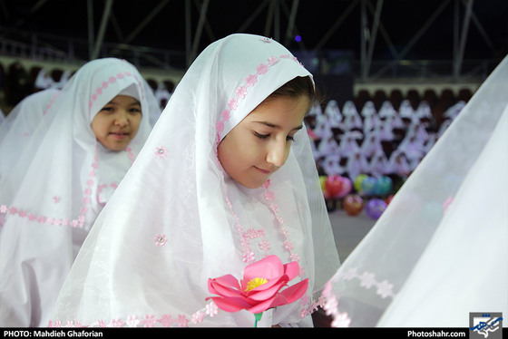 آیین جشن تکلیف دختران - عکس : مهدیه غفوریان / شهرآرا