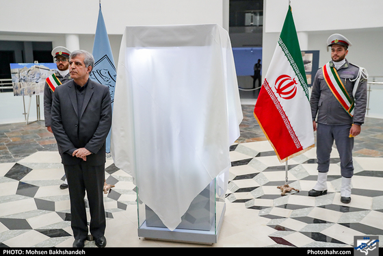 رونمایی از نقش برجسته سرباز هخامنشی در موزه بزرگ خراسان  - عکاس: محسن بخشنده / شهرآرا