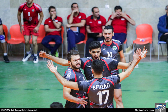 لیگ برتر والیبال / پیام  خراسان و  شهرداری ارومیه