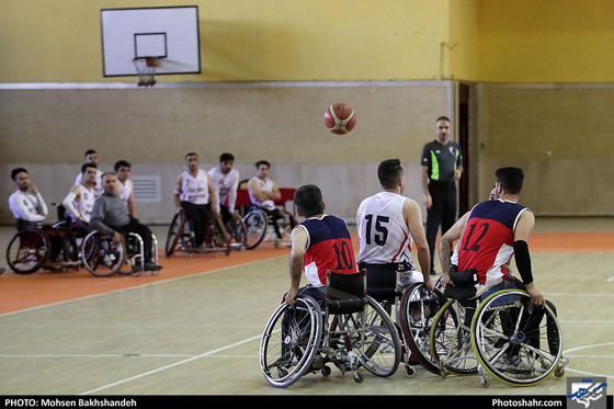 مسابقات سوپرلیگ بسکتبال با ویلچر/ مسابقه شهید فیاض بخش مشهد و کالسمین زنجان‎ / عکس: محسن بخشنده / شهرآرا