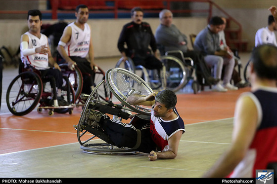 مسابقات سوپرلیگ بسکتبال با ویلچر/ مسابقه شهید فیاض بخش مشهد و کالسمین زنجان‎ / عکس: محسن بخشنده / شهرآرا