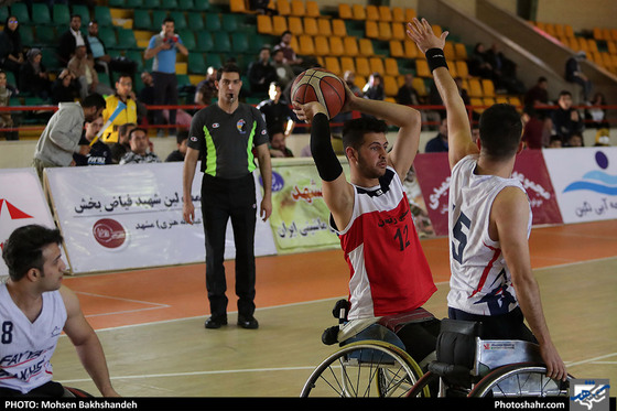 مسابقات سوپرلیگ بسکتبال با ویلچر/ مسابقه شهید فیاض بخش مشهد و کالسمین زنجان‎ / عکس: محسن بخشنده / شهرآرا