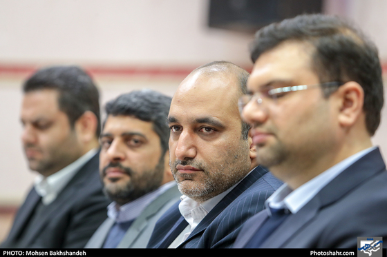 نشست صمیمی شهردار مشهد با تیم فوتسال فرش آرا -عکاس: محسن بخشنده / شهرآرا