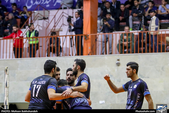 لیگ برتر والیبال مسابقه پیام مشهد و عقاب نهاجا تهران -عکاس: محسن بخشنده / شهرآرا