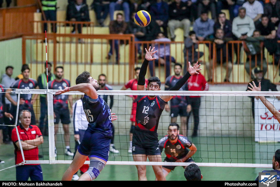 لیگ برتر والیبال مسابقه پیام مشهد و عقاب نهاجا تهران -عکاس: محسن بخشنده / شهرآرا