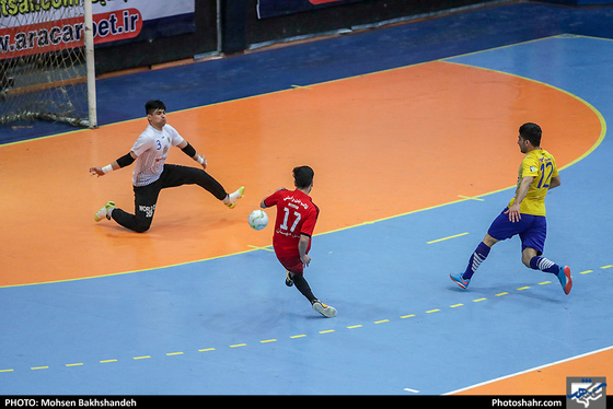 لیگ برتر فوتسال/ فرش آرا مشهد و سوهان محمد سیما قم- عکاس: محسن بخشنده/ شهرآرا