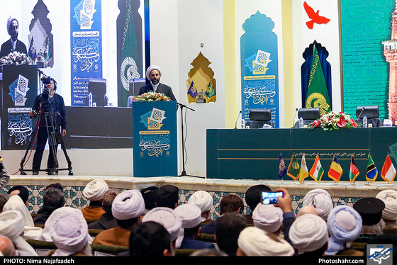 نخستین همایش بین‌المللی «امام‌رضا علیه‌السلام و گفتگوی ادیان»-عکس: نیما نجف‌زاده/شهرآرا