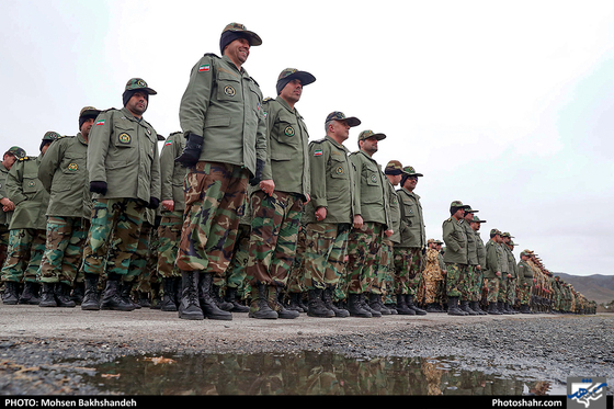  صبحگاه مشترک یگانهای نمونه ارتش در مشهد 