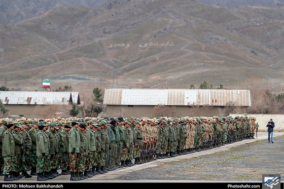  صبحگاه مشترک یگانهای نمونه ارتش در مشهد 