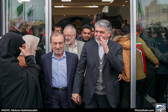  افتتاح کتابخانه مرکزی مشهد با حضور وزیر ارشاد 