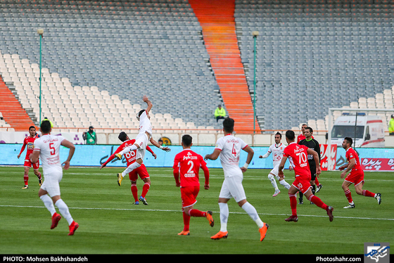 هفته شانزدهم لیگ برتر فوتبال/دیدار تیم های پرسپولیس و پدیده-عکاس:محسن بخشنده/شهرآرا