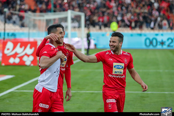 هفته شانزدهم لیگ برتر فوتبال/دیدار تیم های پرسپولیس و پدیده-عکاس:محسن بخشنده/شهرآرا