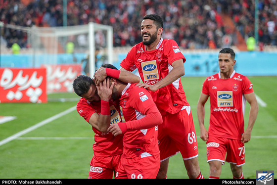 هفته شانزدهم لیگ برتر فوتبال/دیدار تیم های پرسپولیس و پدیده-عکاس:محسن بخشنده/شهرآرا