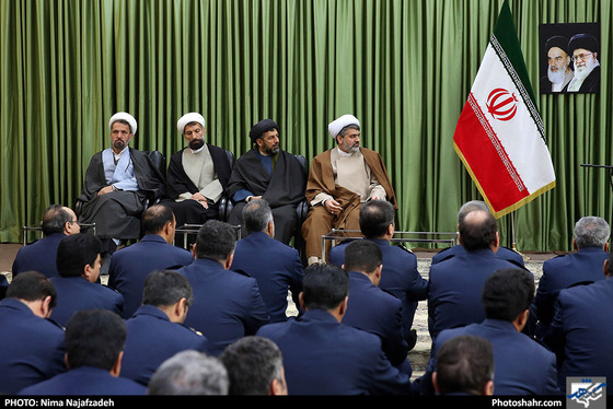 دیدار جمعی از فرماندهان و مسئولان نیروی هوایی با آیت الله علم الهدی