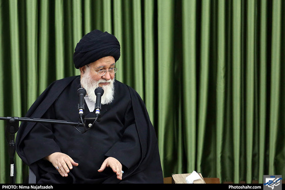 دیدار جمعی از فرماندهان و مسئولان نیروی هوایی با آیت الله علم الهدی