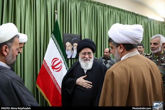 دیدار جمعی از فرماندهان و مسئولان نیروی هوایی با آیت الله علم الهدی