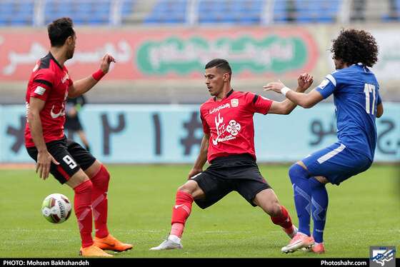 لیگ برتر فوتبال / پدیده شهر خودرو مشهد و استقلال خوزستان