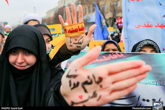چهلمین جشن انقلاب-عکاس:سعید گلی/شهرآرا