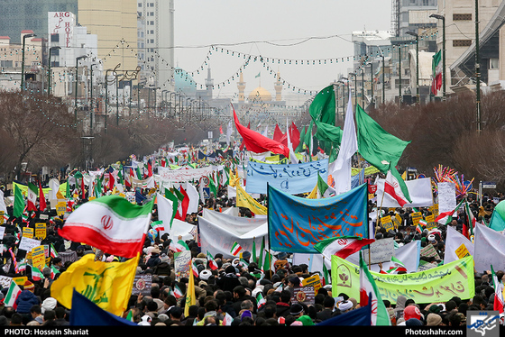 چهلمین جشن انقلاب-عکاس:حسین شریعت/شهرآرا