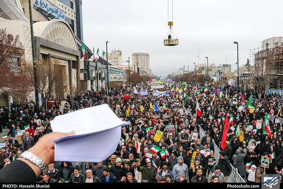 چهلمین جشن انقلاب-عکاس:حسین شریعت/شهرآرا