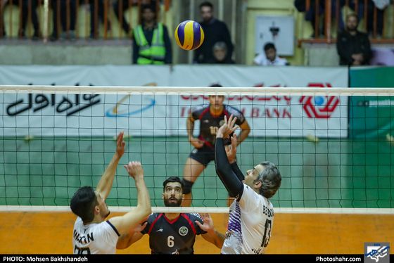 لیگ برتر والیبال مسابقه پیام مشهد و شهرداری گنبد-عکاس:محسن بخشنده/شهرآرا