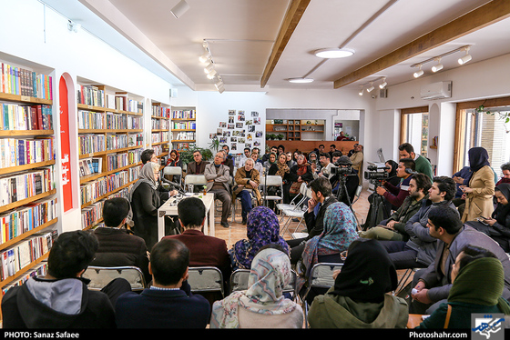 دیدار و گفت و گو با فرزانه طاهری مترجم ادبی - عکس: ساناز صفایی / شهرآرا