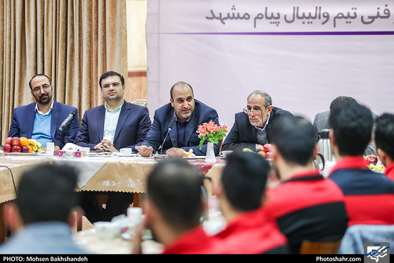 دیدار اعضای تیم والیبال پیام با شهردار مشهد-عکاس: محسن بخشنده/ شهرآرا