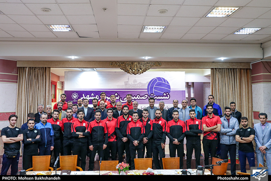 دیدار اعضای تیم والیبال پیام با شهردار مشهد-عکاس: محسن بخشنده/ شهرآرا