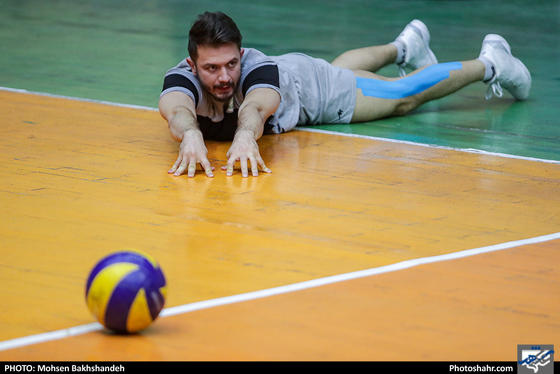 آخرین جلسه تمرین تیم والیبال پیام خراسان پیش از بازی با شهرداری سیرجان-عکاس: محسن بخشنده/ شهرآرا