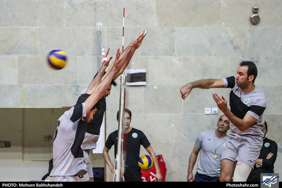 آخرین جلسه تمرین تیم والیبال پیام خراسان پیش از بازی با شهرداری سیرجان-عکاس: محسن بخشنده/ شهرآرا