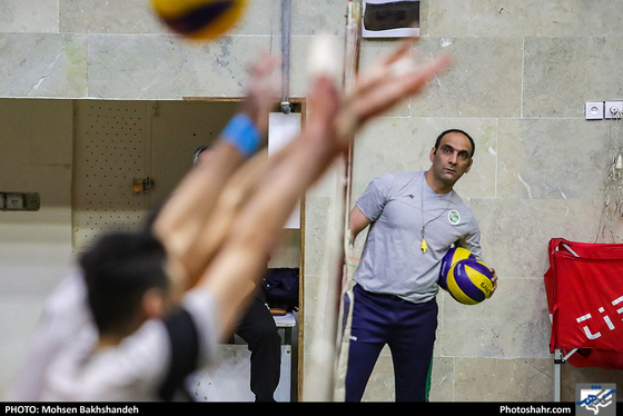 آخرین جلسه تمرین تیم والیبال پیام خراسان پیش از بازی با شهرداری سیرجان-عکاس: محسن بخشنده/ شهرآرا