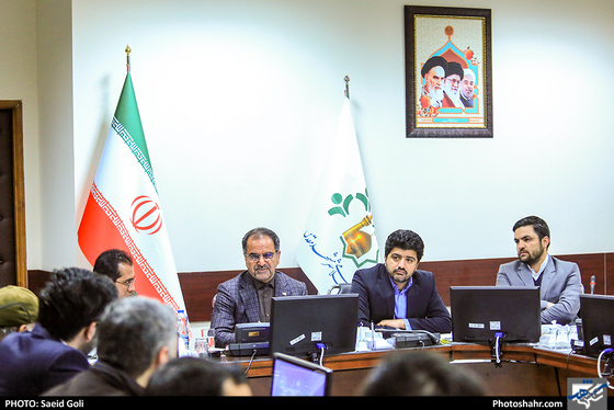 نشست خبری مجتبی  بهاروند رئیس کمیسون حمل و نقل شوارای اسلامی شهر مشهد-عکاس: سعید گلی/ شهرآرا