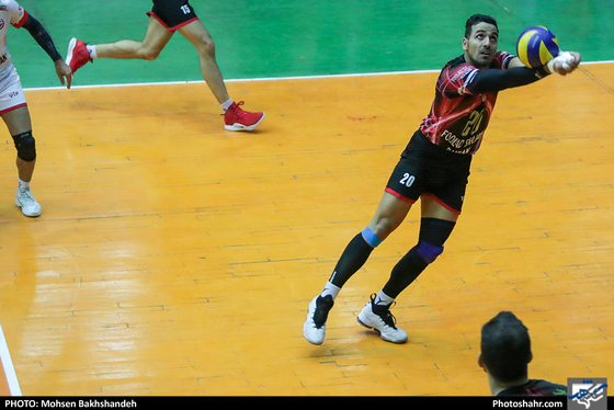 لیگ برتر والیبال / مسابقه پیام مشهد و فولاد سیرجان-عکاس: محسن بخشنده/ شهرآرا