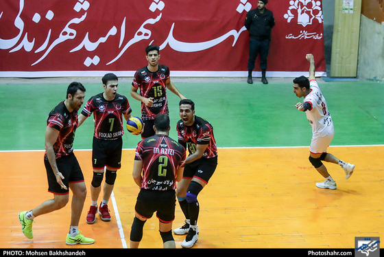 لیگ برتر والیبال / مسابقه پیام مشهد و فولاد سیرجان-عکاس: محسن بخشنده/ شهرآرا