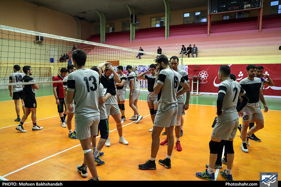 آخرین جلسه تمرین تیم والیبال پیام خراسان پیش از بازی با شهرداری ورامین-عکاس: محسن بخشنده/ شهرآرا