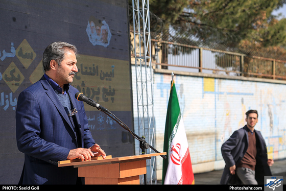 افتتاح همزمان 5 بازار مشاغل شهری و فرآورده های کشاورزی- عکاس: سعید گلی/ شهرآرا