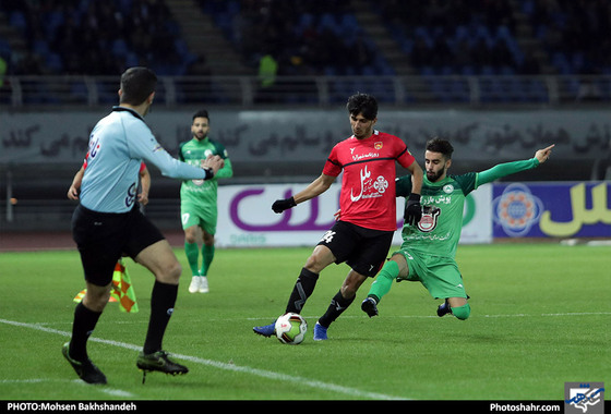 لیگ برتر فوتبال/مسابقه پدیده شهرخودرو مشهد و ذوب آهن اصفهان‎‎ / عکس: محسن بخشنده / شهرآرا