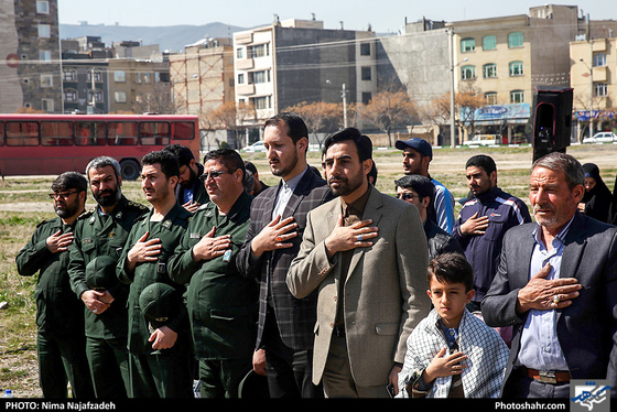 رونمایی از پلاک افتخار شهید جواد جهانی-عکاس: نیما نجف زاده/ شهرآرا