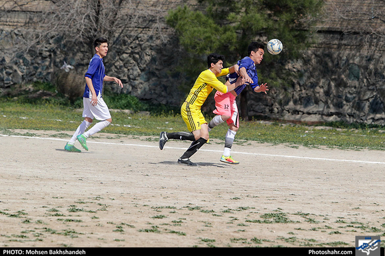 دومین دوره مسابقات فوتبال زمین خاکی حاشیه شهر مشهد-عکاس: محسن بخشنده/ شهرآرا