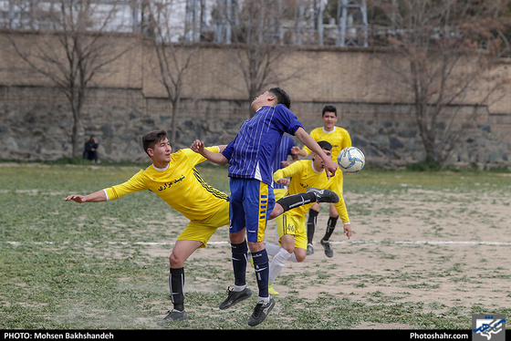 دومین دوره مسابقات فوتبال زمین خاکی حاشیه شهر مشهد-عکاس: محسن بخشنده/ شهرآرا