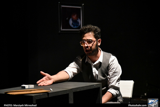 نمایش «پنچری» عکاس: مرضیه میرنژاد/ شهرآرا