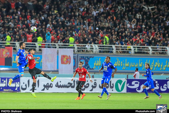 لیگ برتر فوتبال پدیده شهرخودرو مشهد و استقلال /عکس: شهرآرا