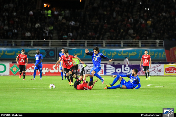 لیگ برتر فوتبال پدیده شهرخودرو مشهد و استقلال /عکس: شهرآرا