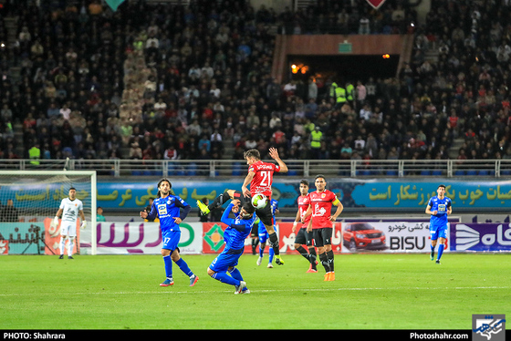 لیگ برتر فوتبال پدیده شهرخودرو مشهد و استقلال /عکس: شهرآرا
