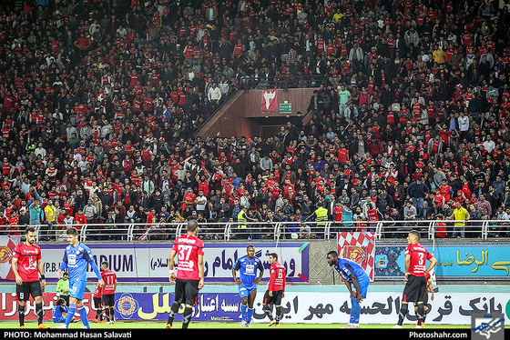  لیگ برتر فوتبال / پدیده شهرخودرو مشهد و استقلال - عکس : محمد حسن صلواتی / شهرآرا