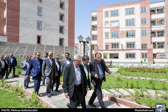 آیین واگذاری شش هزارمین واحد مسکونی خانوارهای دارای حداقل دو عضو معلول- عکاس: محسن بخشنده/ شهرآرا