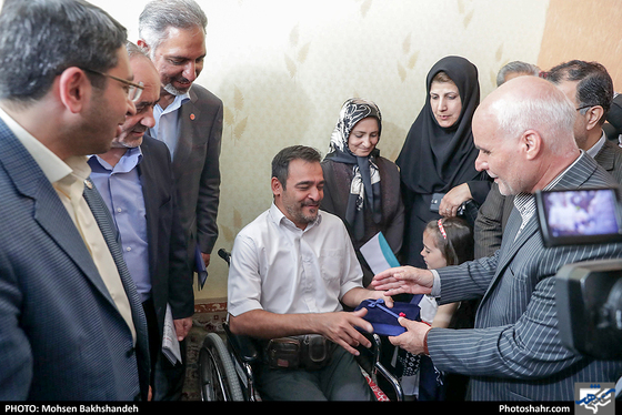 آیین واگذاری شش هزارمین واحد مسکونی خانوارهای دارای حداقل دو عضو معلول- عکاس: محسن بخشنده/ شهرآرا