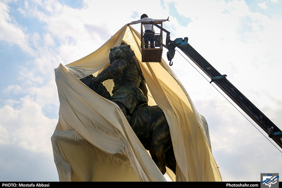  رونمایی از المانهای « رستم و رخش» و «نبرد رستم و اژدها » 