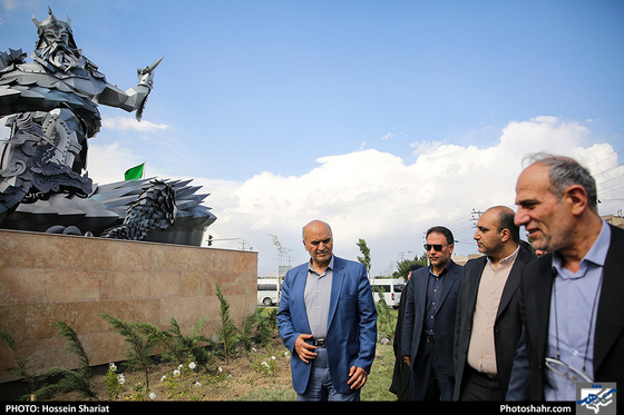  رونمایی از المانهای « رستم و رخش» و «نبرد رستم و اژدها » 