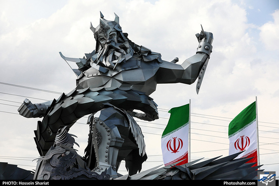  رونمایی از المانهای « رستم و رخش» و «نبرد رستم و اژدها » 